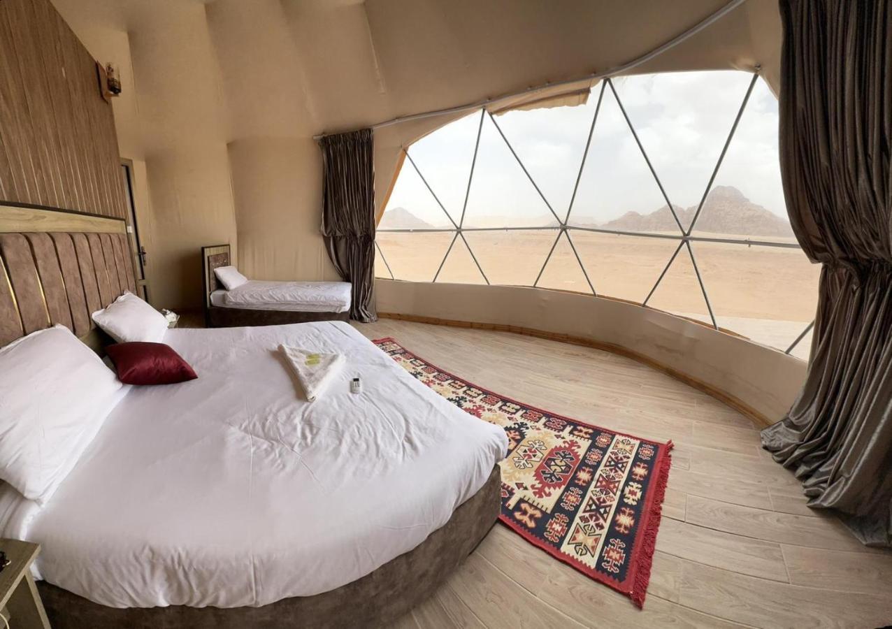 Rum Island Luxury Camp & Bubbles Hotel Wadi Rum Exterior foto