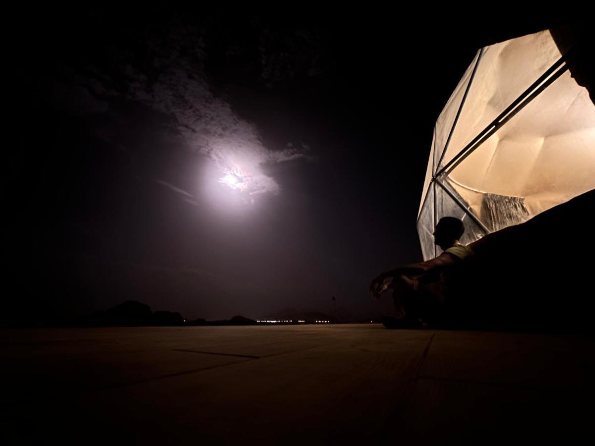 Rum Island Luxury Camp & Bubbles Hotel Wadi Rum Exterior foto