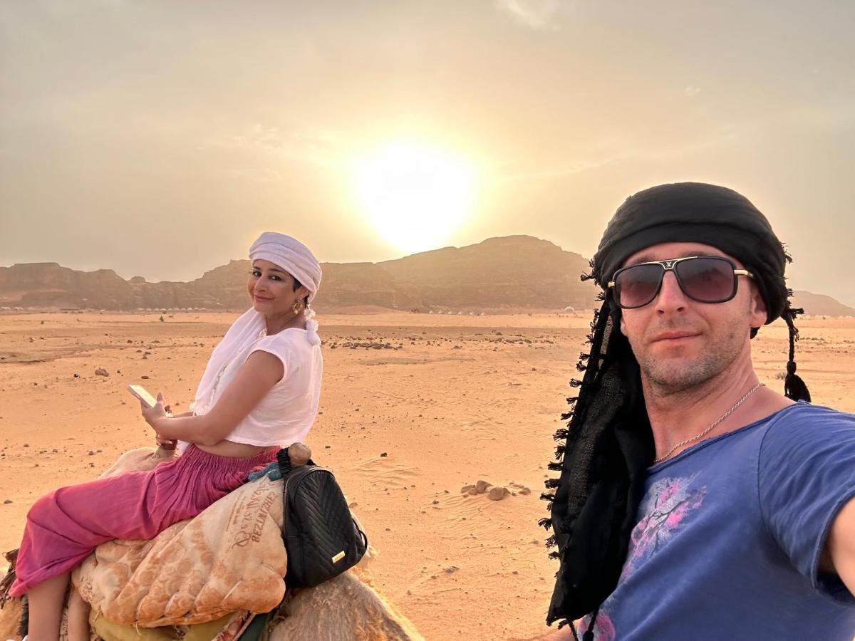 Rum Island Luxury Camp & Bubbles Hotel Wadi Rum Exterior foto