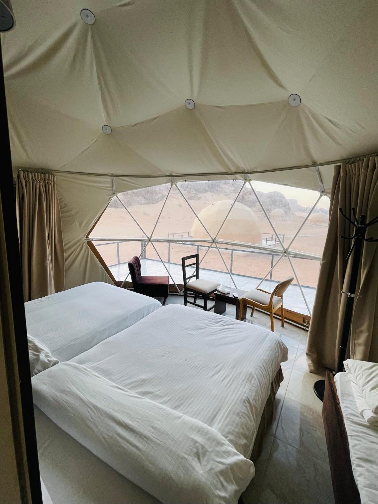 Rum Island Luxury Camp & Bubbles Hotel Wadi Rum Exterior foto