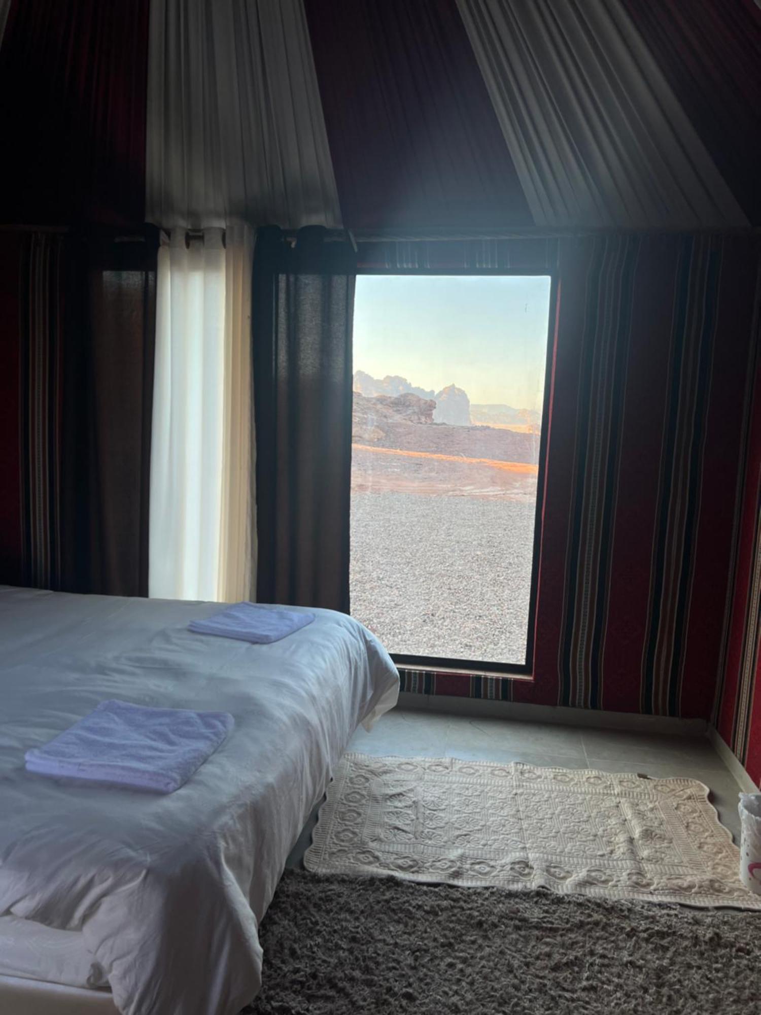 Rum Island Luxury Camp & Bubbles Hotel Wadi Rum Exterior foto