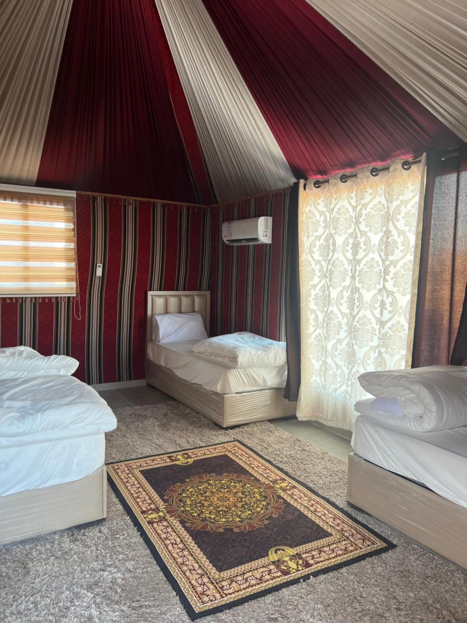 Rum Island Luxury Camp & Bubbles Hotel Wadi Rum Exterior foto