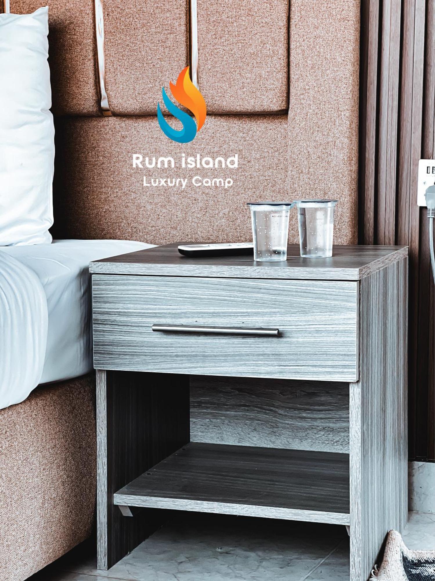 Rum Island Luxury Camp & Bubbles Hotel Wadi Rum Exterior foto