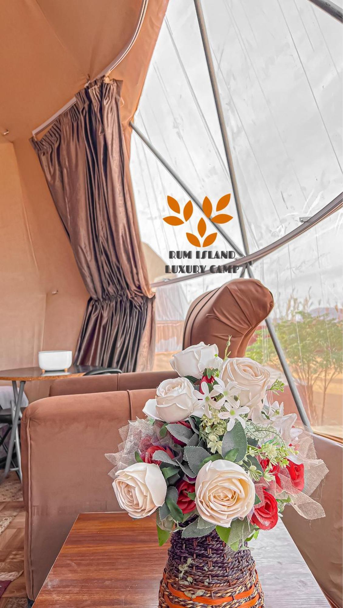 Rum Island Luxury Camp & Bubbles Hotel Wadi Rum Exterior foto